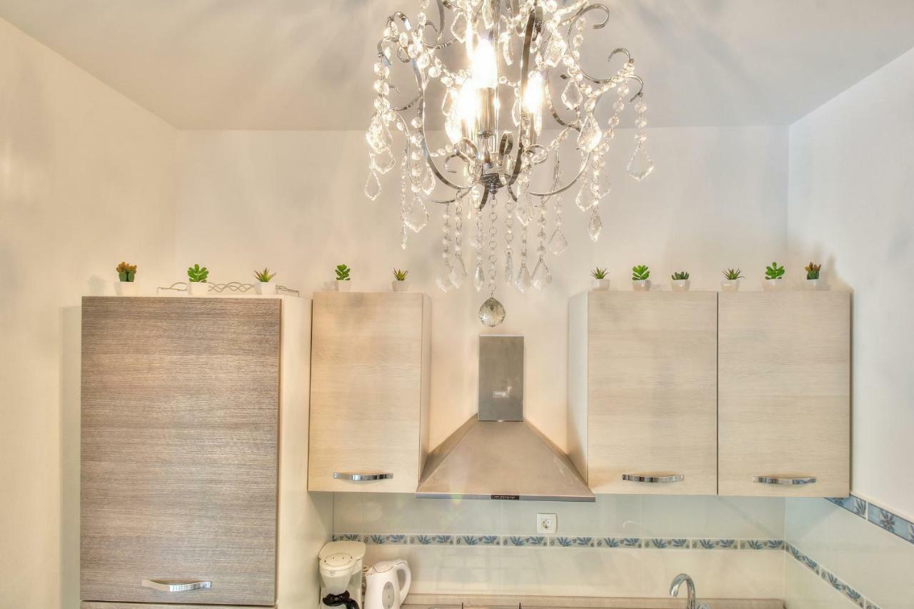 Boutique Apartman Villa Mediteran Porec Bagian luar foto